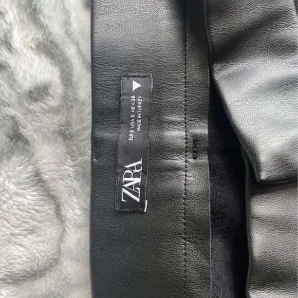 ZARA Faux Leather High-Waisted Shorts – Black, Size Small - Picture 3 of 3
